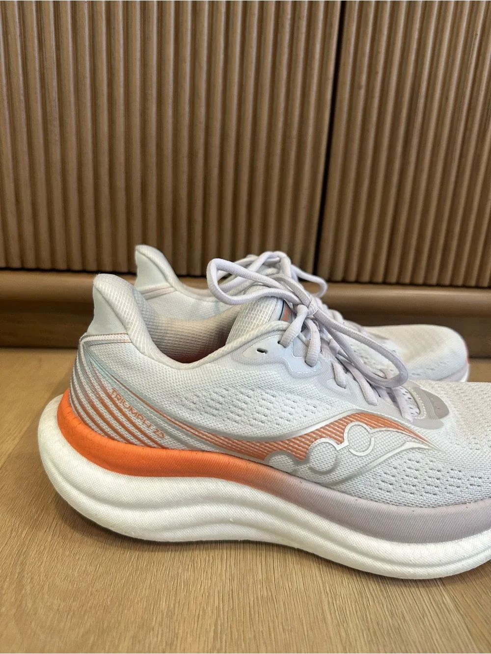 Saucony Triumph 23Women’s Running Shoes size 7.5